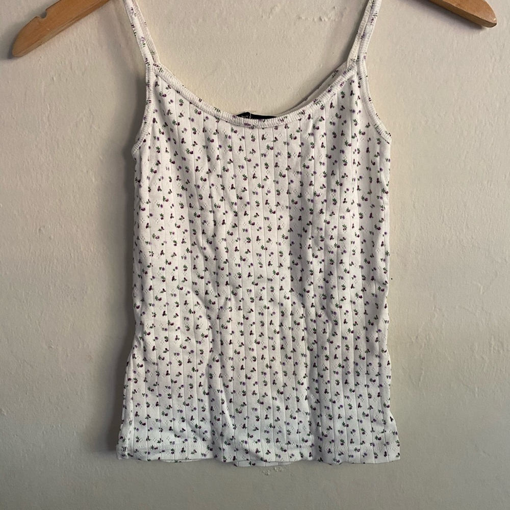 Brandy Melville Purple Floral and White Tank Top (fits size xs and s)